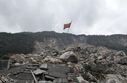 四川刚刚地震最新消息今天，灾难无情，人间有爱